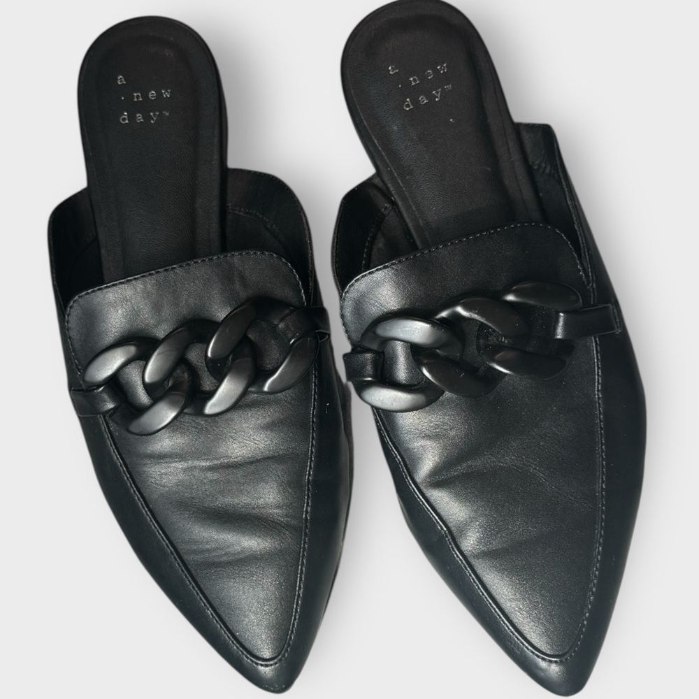 a new day Black Chain Loafer Mule Flats Pointed Toe Slip On Size 7